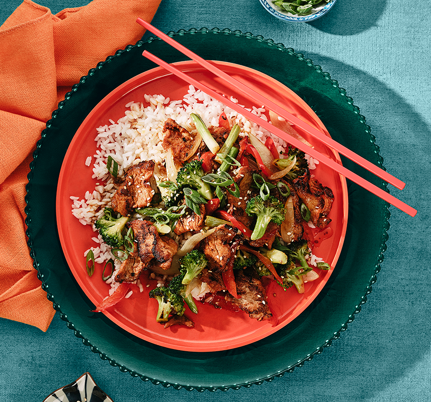 30 Min Pork & Veggie Gochujang Stir-Fry